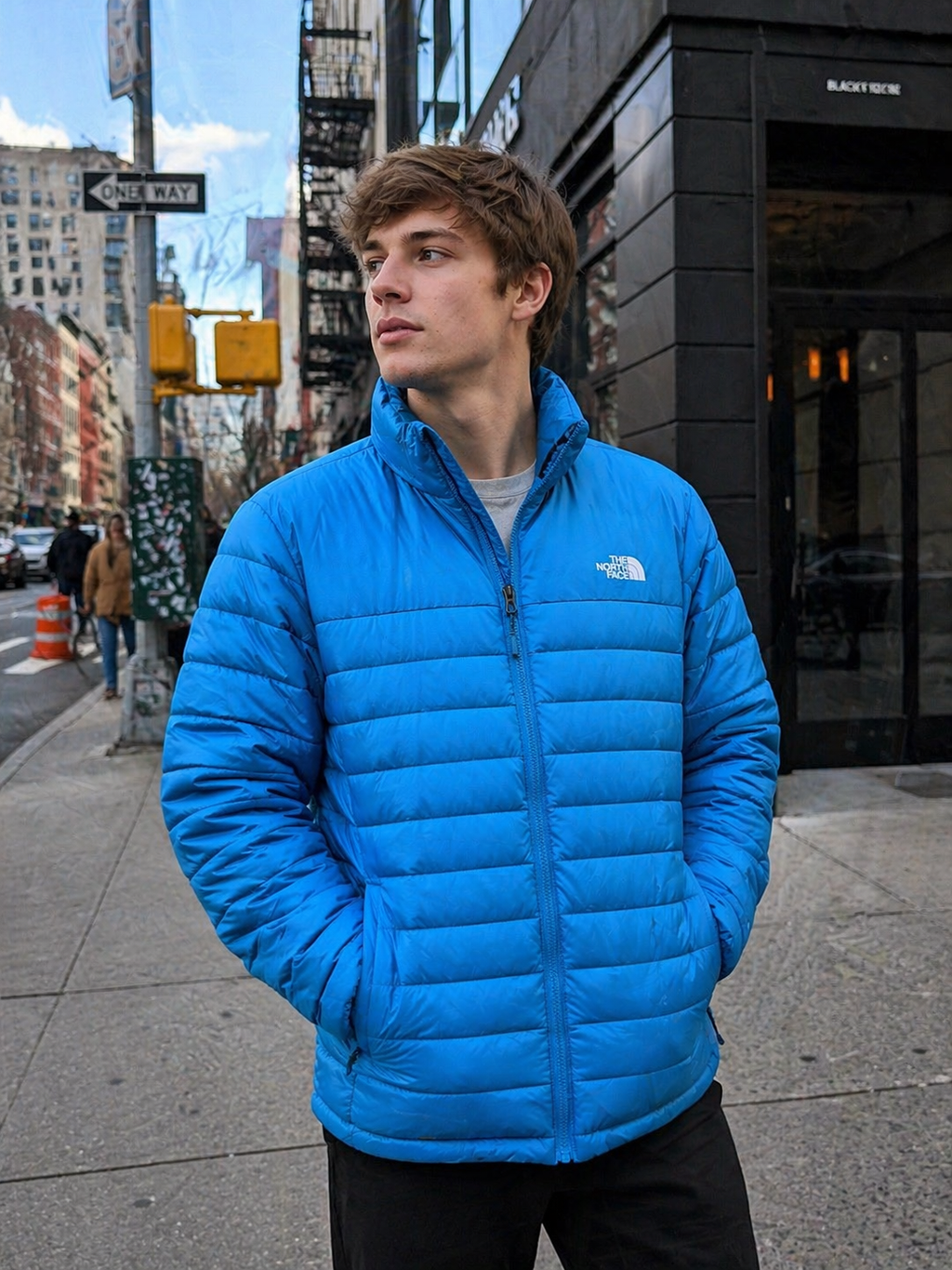 🔥 THE NORTH FACE PUFFER JACKET – PREMIUM BLUE 🔥
