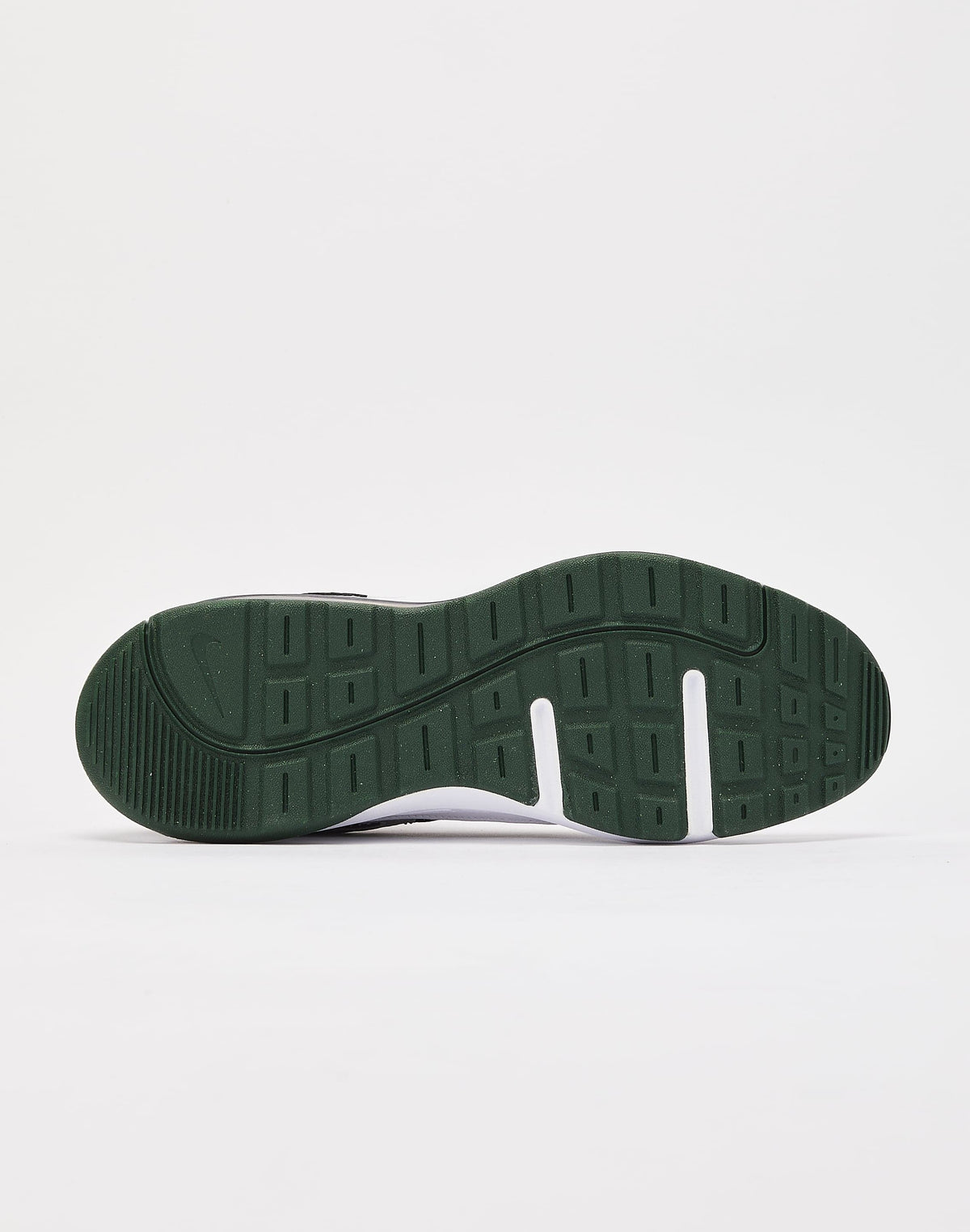 Nike Air Max AP Size 9