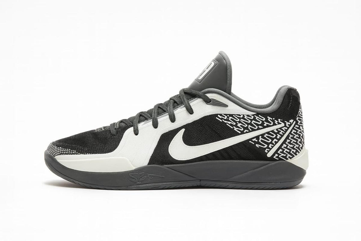 NIKE SABRINA 1 Size 8.5