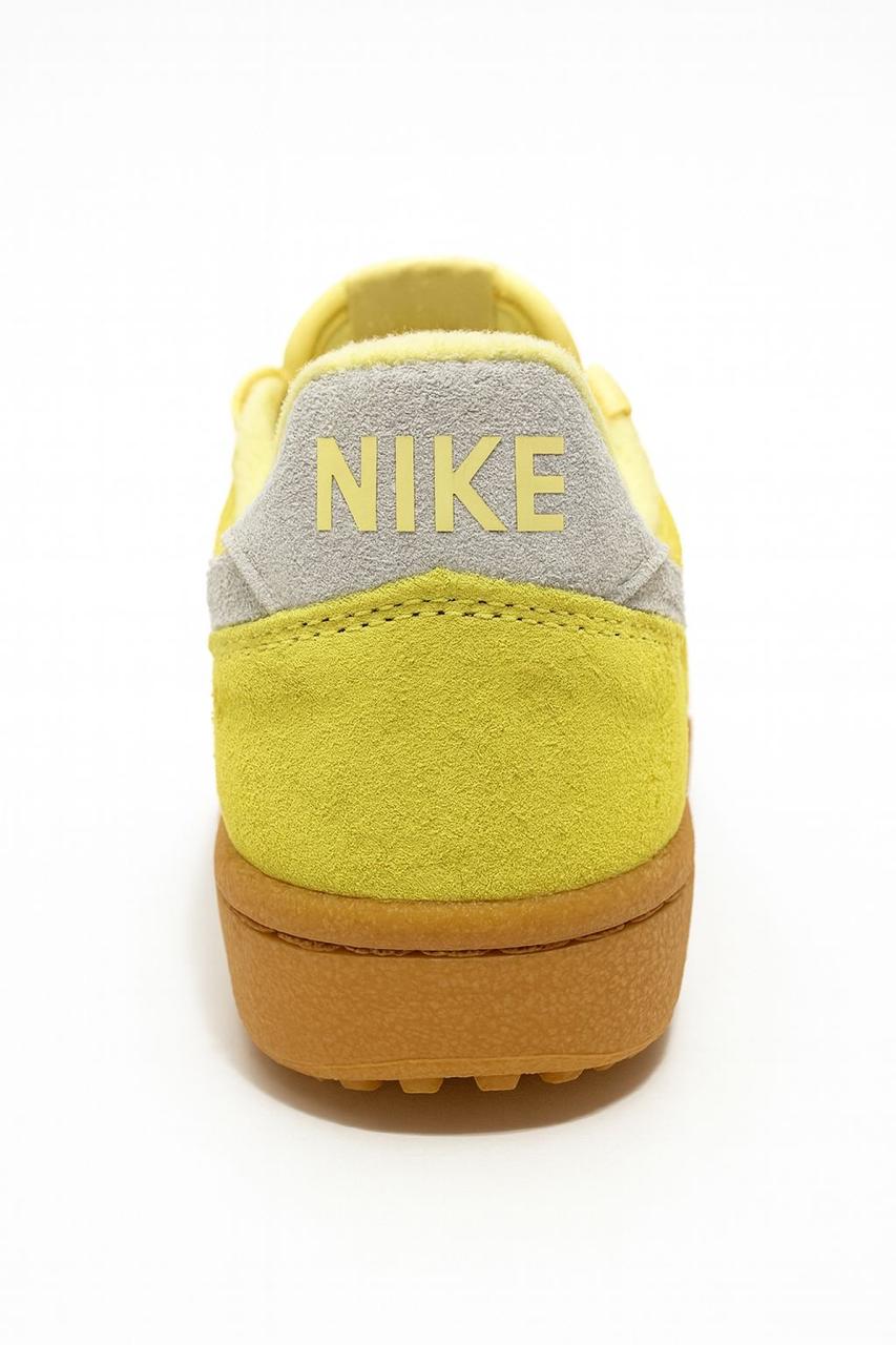 WMNS NIKE FIELD GENERAL