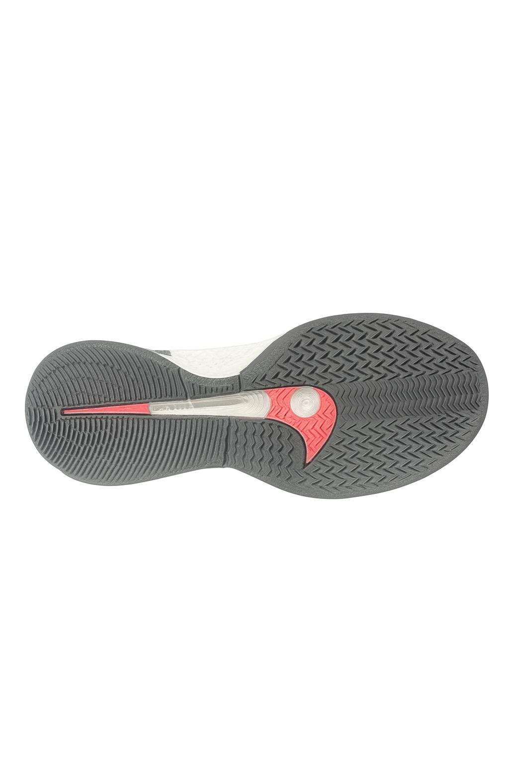 NIKE SABRINA 1 Size 8.5