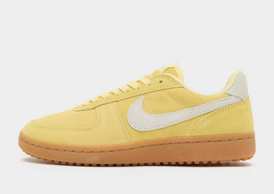 WMNS NIKE FIELD GENERAL